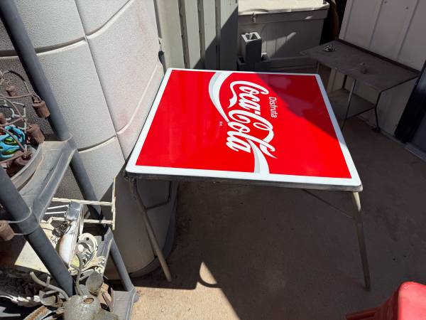 Coca Cola table and chairs 1