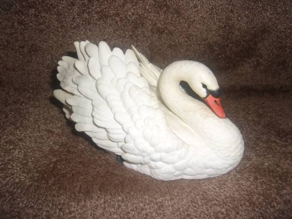 Lenox The Graceful Swan 1