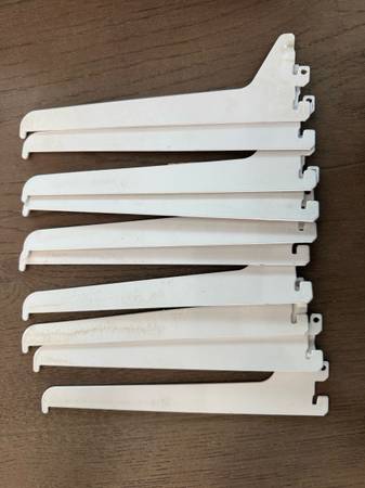 White 8" shelf brackets 1
