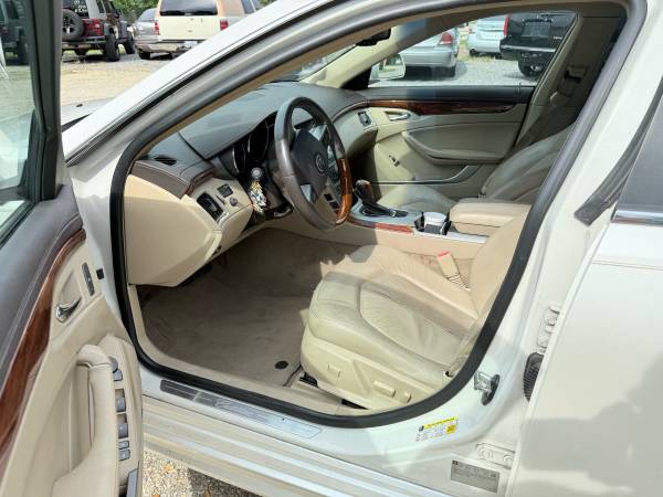 Cadilac CTS 2012 (140k millas) - $4750 (Slidell)63624888319235123