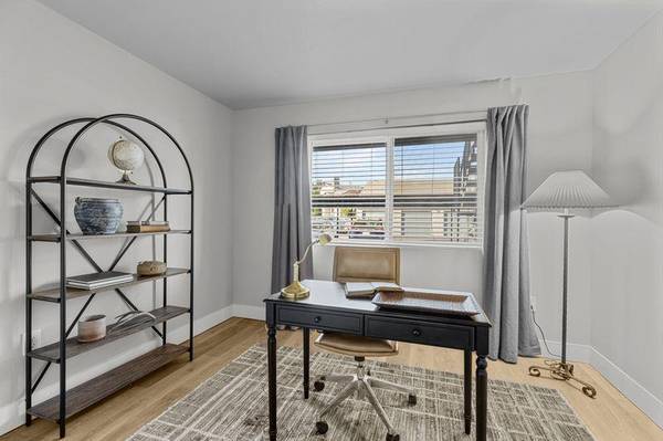 $1,500 / 2br - 1011ft2 - October's Rent Is On Us! (Richland)63878910852227123