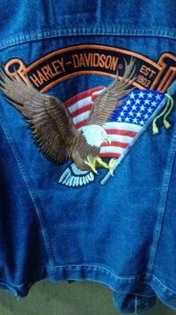 DENIM   LEVIS   JACKET   HARLEY  PATCHES 1