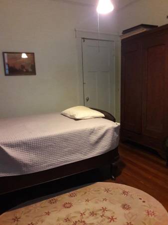 $500 / 1br - 450ft2 - Octubre: estancia de 3-7 días (una persona) (Riverbend/Carrollton)63903538383234122
