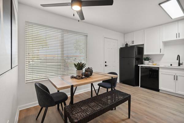 $2,775 / 2br - 925ft2 - ¡Llega a casa en Arrive Clairemont!63865590526721124