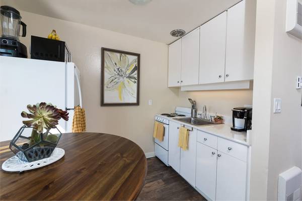 $2,200 / 1br - 725ft2 - Fitness Center, Bay And Beach Views, Laundry Facility (alameda)63824141348867122