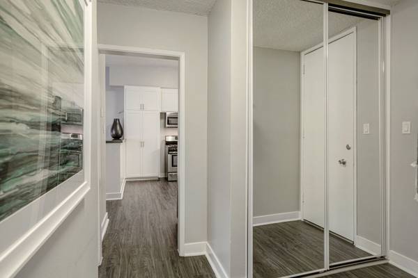 $2,124 / 300ft2 - Ubicación y comodidades inmejorables cerca de UCLA – Axiom Westwood es tu próximo hogar (Westwood/UCLA)63774482893955122