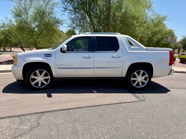 2008 Cadillac Ext Luxury Sport Truck Awd - $9,600 (Surprise)63616949580675121