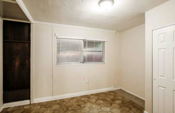 $2,235 / 3br - 1547ft2 - W/D Hookups (Hollywood)63906442232578123