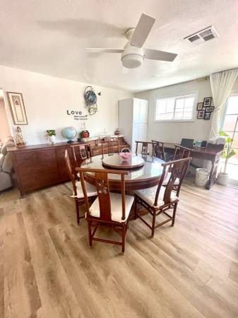 $1,200 / 4br - 160ft2 - $1200 Furnished with a queen bedroom (Linda Vista of  San Diego)63819155404801123