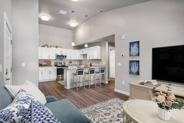 $1,233 / 1hab - 672ft2 - Amplio de 1 hab. Únase a nuestra lista de espera (60853 SW Atwood Dr. 97702 Bend Oregon)63839293413251120