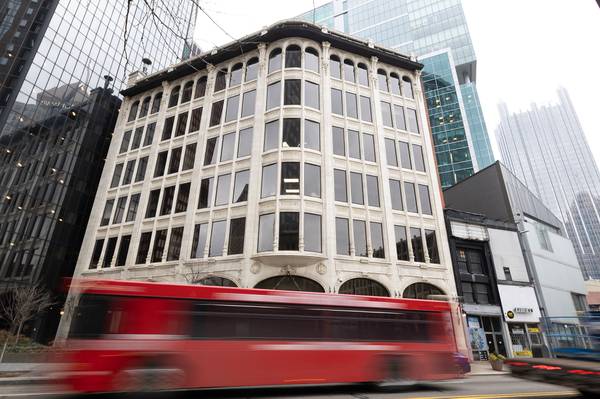 $449 / 97ft2 - Move-In Ready Private Offices– Premier Pittsburgh Workspace! (PITTSBURGH)64013203759234124