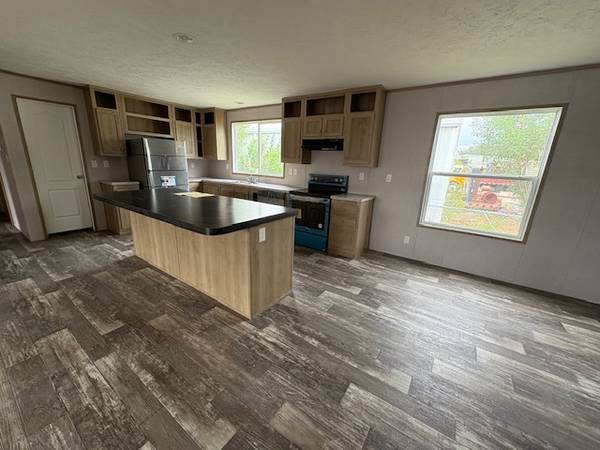 $1,700 / 4br - Casas prefabricadas nuevas. ¿Crédito bajo? ¿Sin terreno? ¡NO HAY PROBLEMA! (corpus christi)64036542426114122
