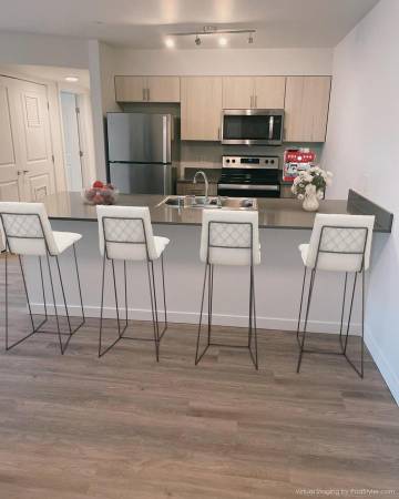 $2,425 / 3br - 1036ft2 - Modern , Steps From Capital Mall Adventure get 6 weeks free!63870757355265122