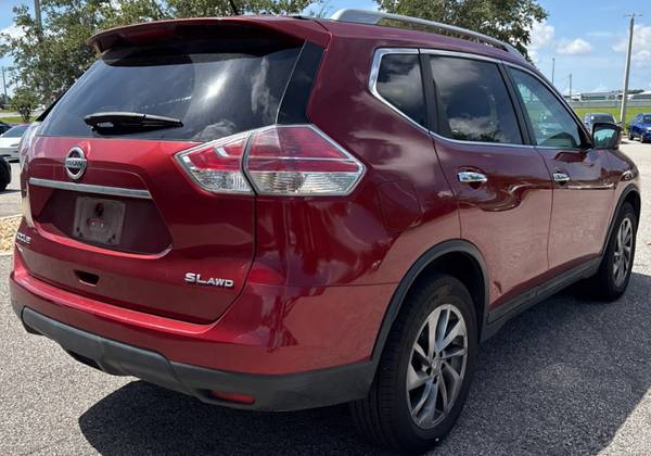 2015 Nissan Rouge SL - Smooth Ride - $9,450 (Marion, SC)63499721881987123