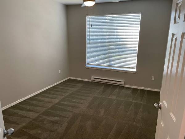 $2,242 / 2br - 1118ft2 - Spaces to inspire. Don't miss our 2 BR, 2 BA. (Beaverton - Nike)63820848881409123
