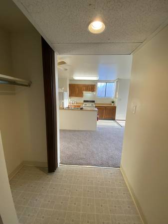 $1,470 / 2br - 840ft2 - Enjoy serenity and tranquility in our lovely garden-style 2 bd/1 ba (Anchorage - Midtown)64004784904194121