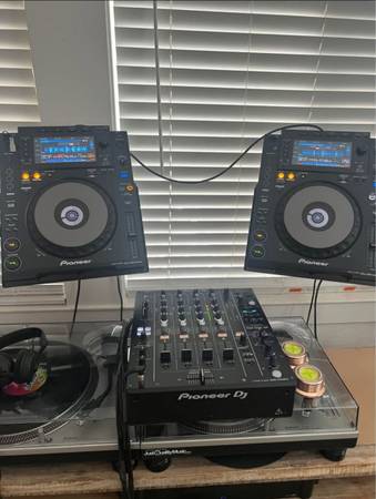 Pioneer CDJ-900NXS (Pair) + DJM-750MK2 - Mint 1