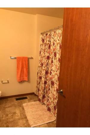 $1,485 / 3br - 1258ft2 - 3/bd 1.5/ba, Cable Ready, In Unit Washer/Dryer (407 S. 5th St., Winneconne, WI)63845967800449120