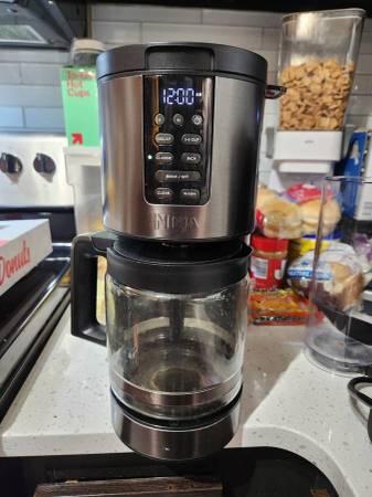 Ninja 14 Cup Programmable Coffee Maker XL PRO 1