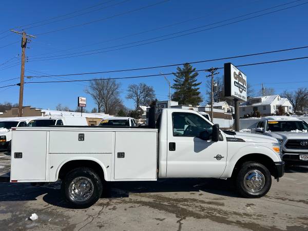 2011 Ford F-350 Diesel Utility Truck - Dually - LOW MILES! 1