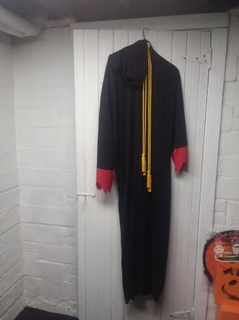 Masters degree graduation/commencement gown 1