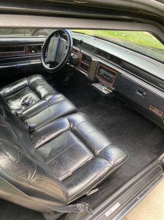 1991 Cadillac coupe deville 3100 obo - $3,100 (Fairfax)63618522136577124