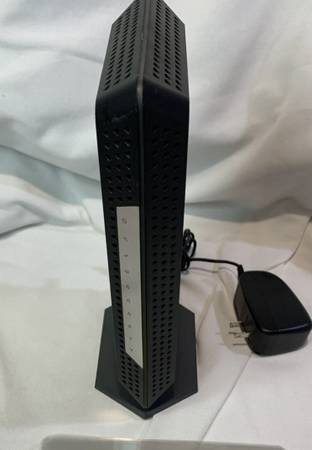 NETGEAR Nighthawk CM1150V DOCSIS 3.1 Multi-Gig Speed Cable Modem XFINITY - $40 (San Jose)634714795269131223