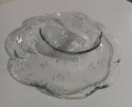 Glass Plate & Bowl Serving Set (Lino Lakes) 1