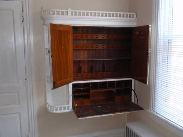 $1,795 / 2br - 1st FLOOR, Huge Rooms, Hardwood Floors, 9’ Ceilings (Bethlehem)64010161431041121