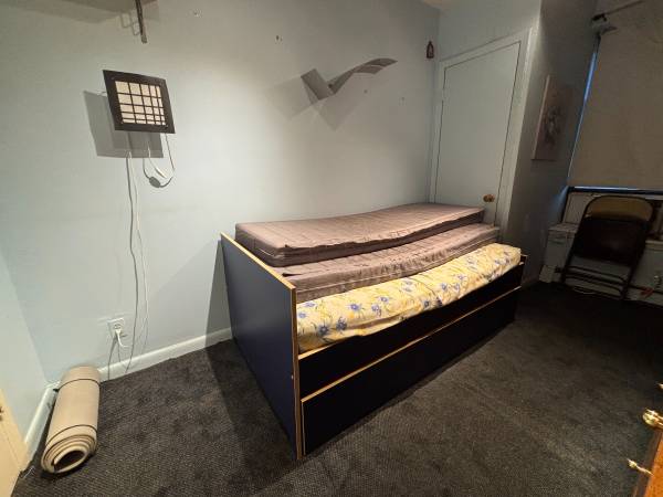 Double bed 1