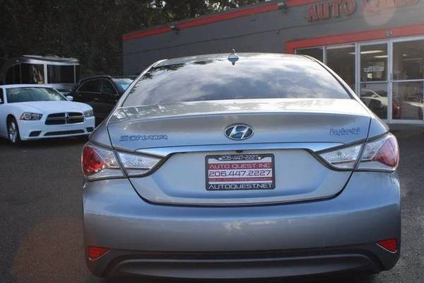 2014 Hyundai Sonata Hybrid 4dr Sedan - $11,500 (Renton)63475247046913124