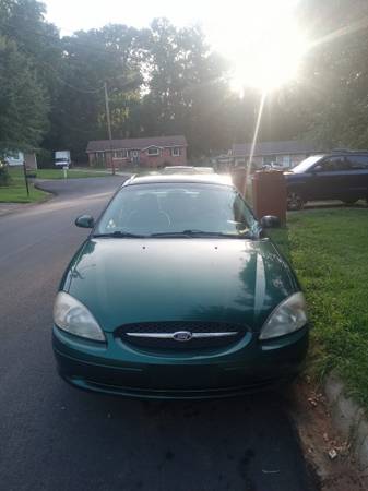 2003 ford taurus 3.0 112k millas - $1,999 (Stone mountain)63620197564163120