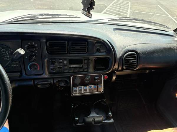 2002 Dodge Ram 3500 ST 2WD - $8,900 (San Antonio, Texas)63470780078977122