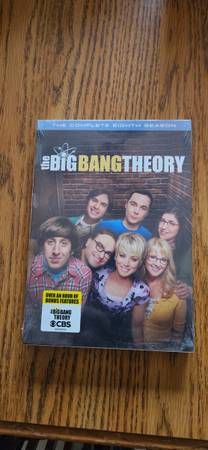 Big Bang Theory Season 8 Box Set - New in Box 1