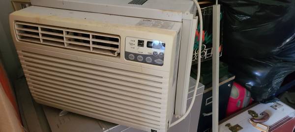 Microwave mini fridge window a/c 1