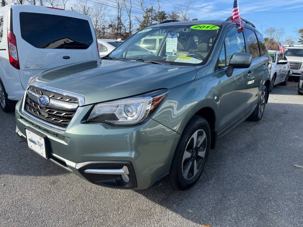 2017 Subaru Forester Limited 2.5i 1