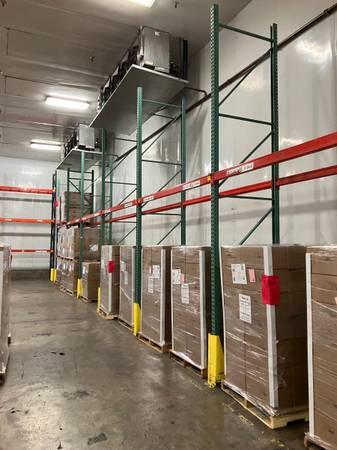 Pallet Rack with wire decks TearDrop Style 1