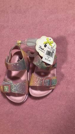 Kids new sandals size 6 1