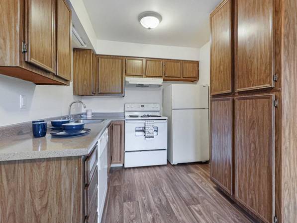 $1,685 / 2br - Gresham OR Excellent 2 Bed Apt - Decks & Patios, Spacious Floor Plans (SE Portland)63820824819841122