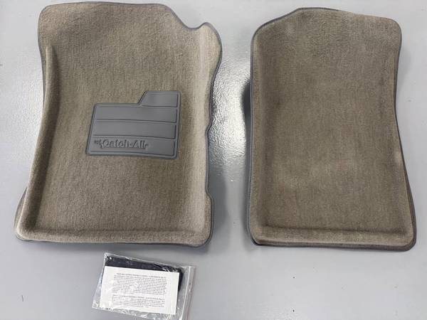 1988-1998 Chevy/GMC Molded Carpet Front Floor liners 1