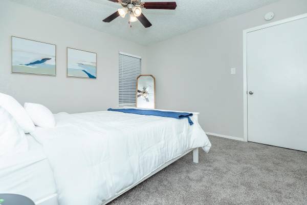 $1,225 / 2br - 784ft2 - In Dallas, Open-concept, 2/bd 1/ba (2501 Webb Chapel Ext, Dallas, TX)63867602888833124