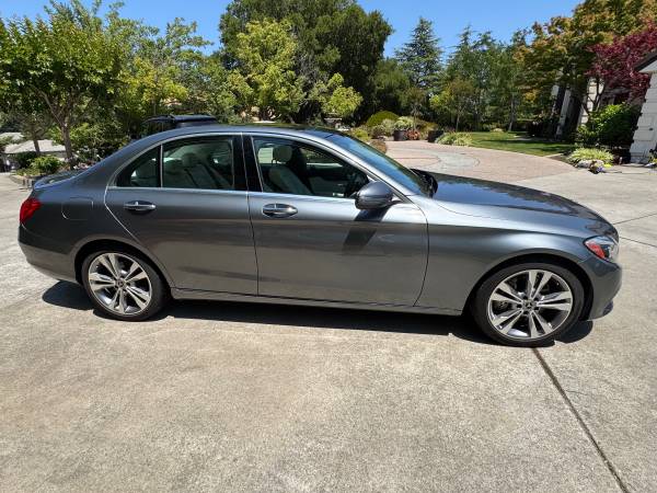 ¡2017 Hermoso Mercedes C300 en venta! - $14,888 (concord / pleasant hill / martinez)63617120999427122