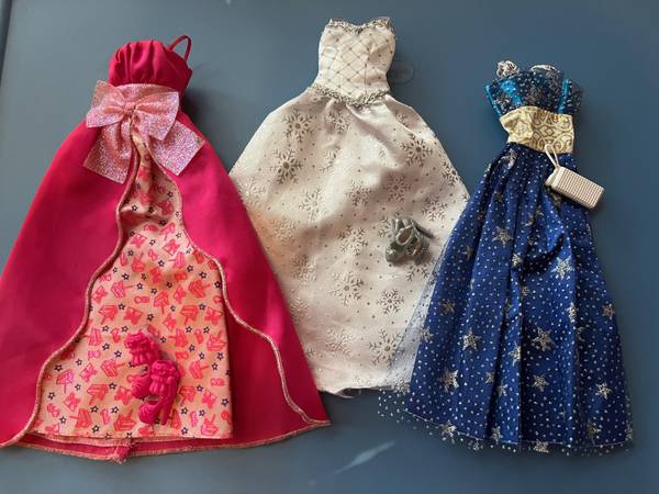Barbie doll Fancy Dresses 1