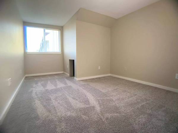 $2,342 / 3br - 1348ft2 - ¡$1000 de descuento en tu primer mes de alquiler si te mudas antes del 15/9!!! (Portland - Fácil acceso a la Interestatal 84)63672618636163120