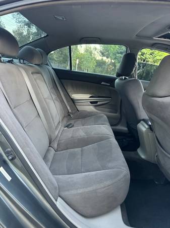 Honda accord - $3,800 (Canoga park)63624558100867124