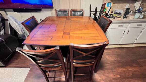 Brown 6 Chair Table 1