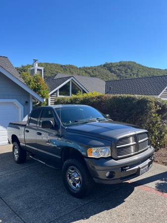 2003 Dodge Ram 2500 Laramie - $15,750 (novato)63613133613825121
