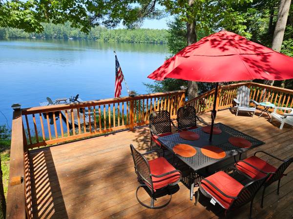 $185 / 3br - 1000ft2 - Maine Lakefront Cottage Fall Rental (Readfield)63656195913089124