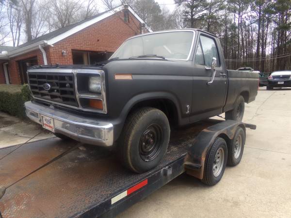 1980 ford f100 ranger reg cab short bed needs engine&trans 50&restored - $6,500 (riverdale)63620170682625120
