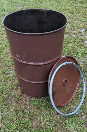 55 gallon/food grade/removable top/barrel/solid! $25 1